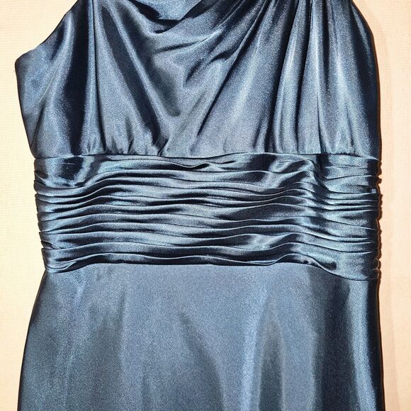 Adrianna Papell Satin One Shoulder Gown Size 4 Rhinestone Embellished Princess - Picture 4 of 10